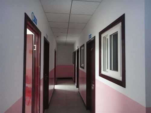 个训室走廊